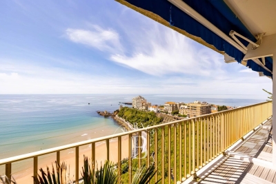 Apartment for sale in BIARRITZ  - 3 rooms - 113 m&sup2; 