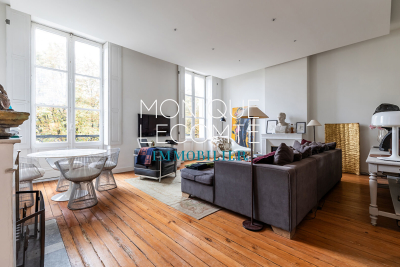 Apartment for sale in BORDEAUX  - 2 rooms - 52 m&sup2; 