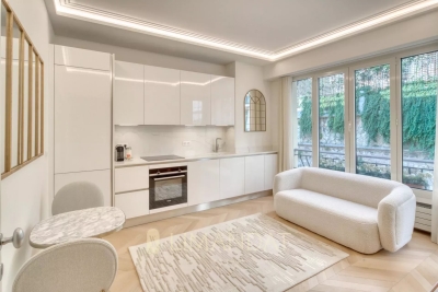 Apartment for sale in MONACO  - 2 rooms - 52 m&sup2; 