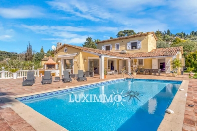 House for sale in MOUGINS  - 8 rooms - 200 m&sup2; 