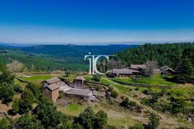 House for sale in MALBOSC  - 13 rooms - 244 m&sup2; 