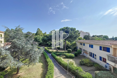 Apartment for sale in ST-RAPHAËL  - 2 rooms - 39 m&sup2; 