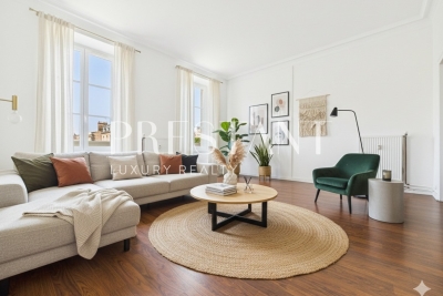 Apartment for sale in BORDEAUX  - 2 rooms - 55 m&sup2; 