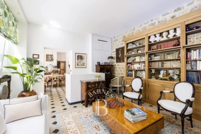 Apartment for sale in PARIS 7EME  - 6 rooms - 128 m&sup2; 