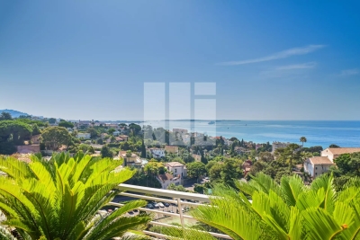 Apartment for sale in CANNES  - 3 rooms - 101 m&sup2; 