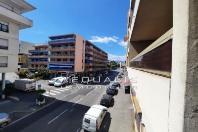 Apartment for sale in ST-LAURENT-DU-VAR  - 3 rooms  