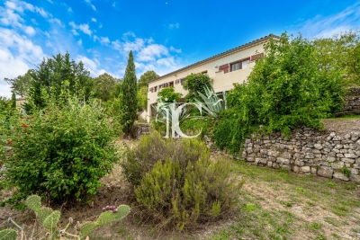 House for sale in BANNE  - 5 rooms - 129 m&sup2; 