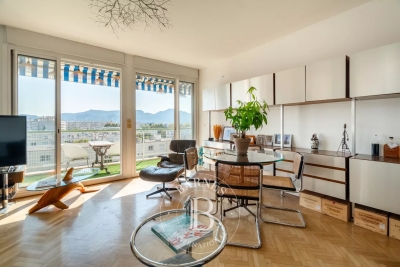 Apartment for sale in MARSEILLE 8EME  - 3 rooms - 85 m&sup2; 