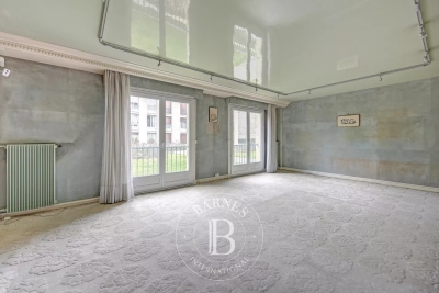 Apartment for sale in VERSAILLES  - 4 rooms - 114 m&sup2; 