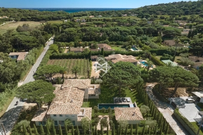 House for sale in ST-TROPEZ  - 9 rooms - 504 m&sup2; 