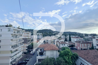 Apartment for sale in LE CANNET  - 2 rooms - 44 m&sup2; 