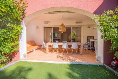 House for sale in GRIMAUD  - 4 rooms - 82 m&sup2; 
