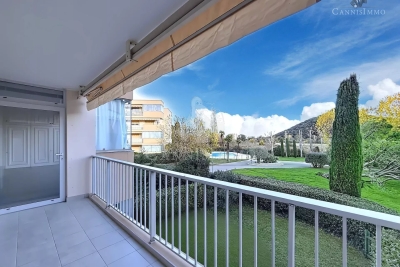 Apartment for sale in MANDELIEU-LA-NAPOULE  - 2 rooms - 57 m&sup2; 