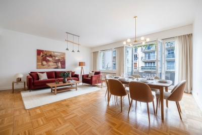 Apartment for sale in NEUILLY SUR SEINE  - 3 rooms - 91 m&sup2; 