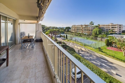 Apartment for sale in ST-LAURENT-DU-VAR  - 3 rooms - 53 m&sup2; 