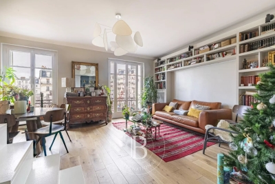 Apartment for sale in PARIS 15EME  - 5 rooms - 90 m&sup2; 