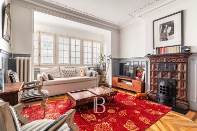 Apartment for sale in NEUILLY SUR SEINE  - 3 rooms - 74 m&sup2; 