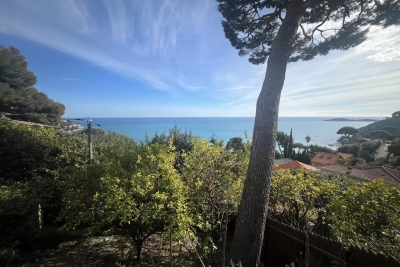 House for sale in EZE  - 5 rooms - 131 m&sup2; 