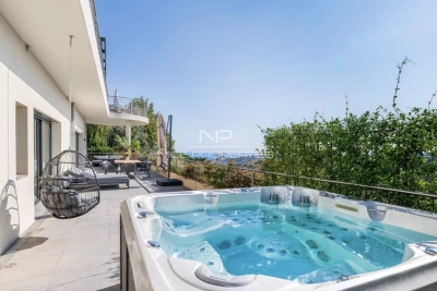 Apartment for sale in NICE  - 5 rooms - 175 m&sup2; 