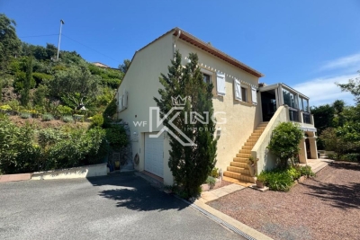 House for sale in LES ISSAMBRES  - 4 rooms - 130 m&sup2; 