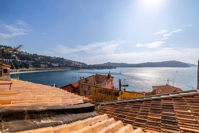Apartment for sale in VILLEFRANCHE-SUR-MER  - 2 rooms - 49 m&sup2; 