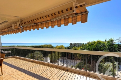 Apartment for sale in VILLENEUVE-LOUBET  - 4 rooms - 95 m&sup2; 